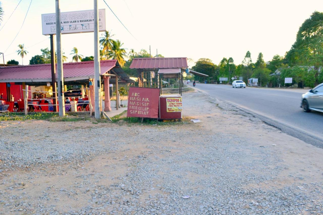 Homestay Jertih Besut Terengganu Exterior foto